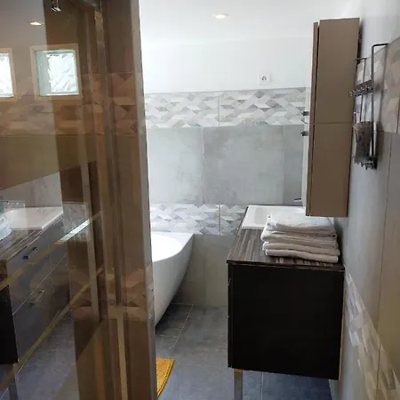 Maison Confortable A Proche Du Centre Et Du Stade * Lens