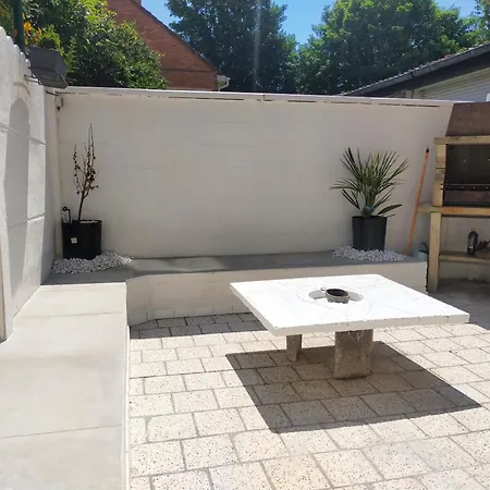 Maison Confortable A Proche Du Centre Et Du Stade