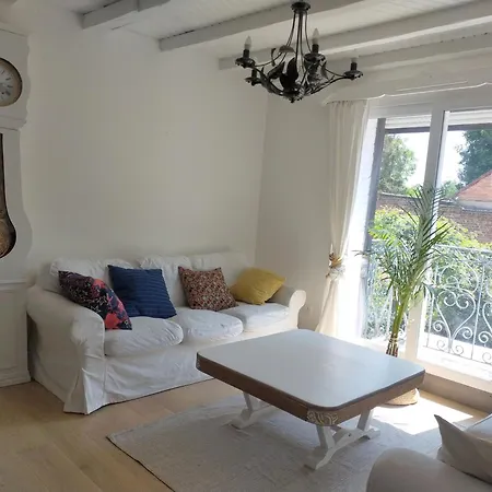 Hébergement de vacances Maison De 3 Avec Jardin Clos Et Wifi A *