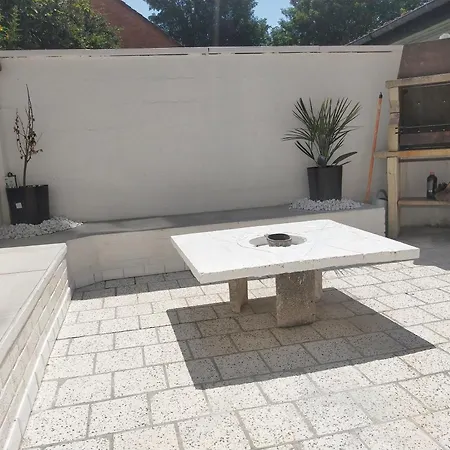 Hébergement de vacances Maison De 3 Avec Jardin Clos Et Wifi A Lens